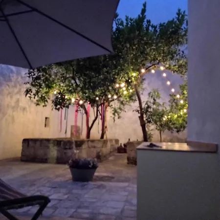 Villa Dimora Antica Via Milord Monopoli Exterior foto